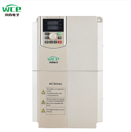 ما هي مزايا محرك AC 380V 380V AC VFD؟